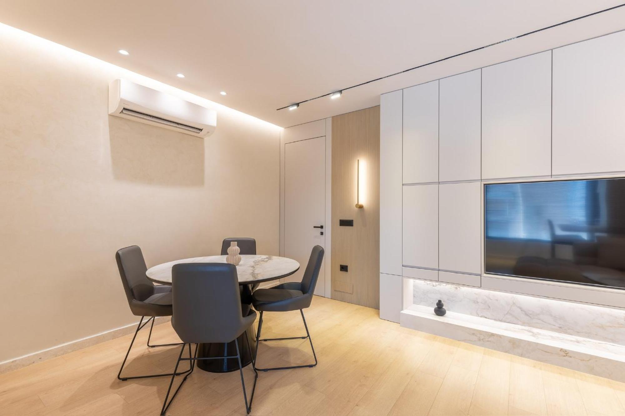 Central Inn, New Bazaar Apartment Tiranë Ngoại thất bức ảnh
